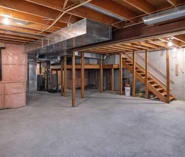 For Lease - 78 Kimono Crescent, Richmond Hill, Ontario - Photo 1