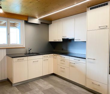 Charmante 4-Zimmer-Altbauwohnung - Foto 2