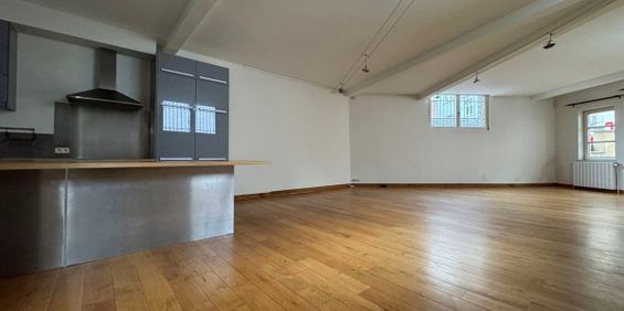 Duplex te huur in Ukkel voor € 1.980 met 3 slaapkamers - Foto 3