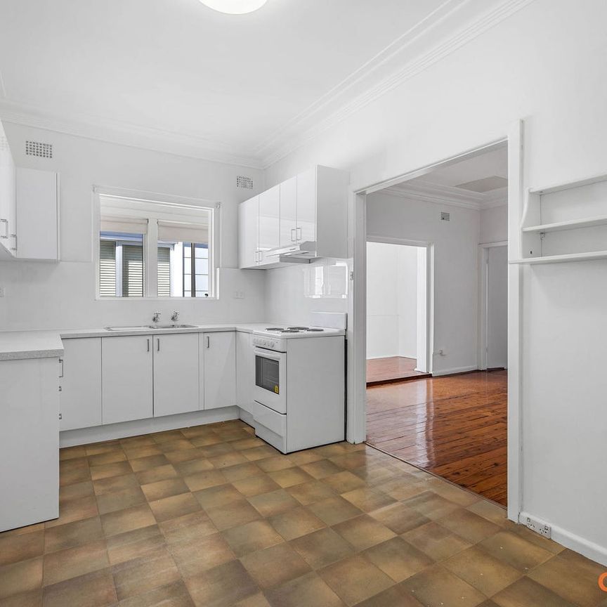 LIFESTYLE AND CONVENIENCE - Photo 1