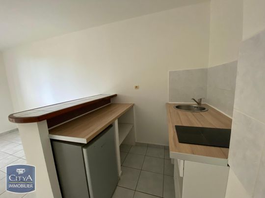 Location Appartement 2 pièces 35m² LA MONTAGNE 97417 - Photo 1