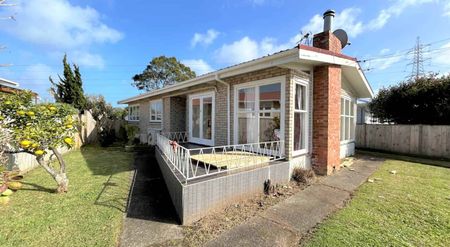 Renovated Family Home with Modern Comforts and... - Photo 5