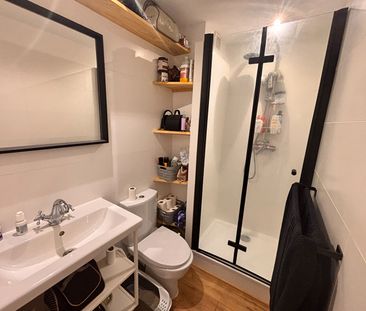 Location Appartement 1 pièce 17m² NIMES 30000 - Photo 3