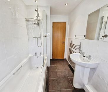 2 bedroom apartment to rent - Photo 6