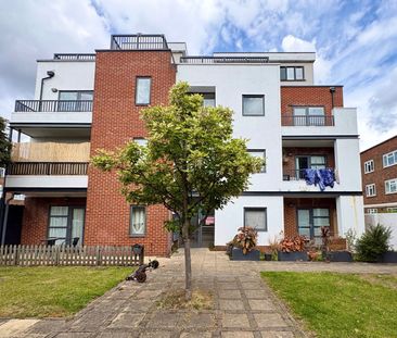 1 Bed Flat, Bay Tree Court, IG11 - Photo 1