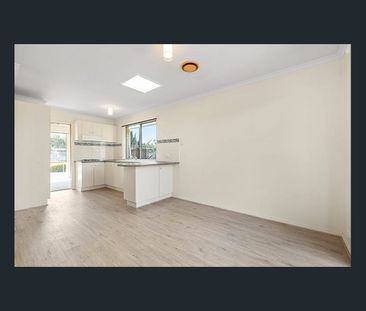 SWEET UNIT IN THE MOST PEACEFUL COMPLEX IN THIS SEASIDE SUBURB - Photo 3