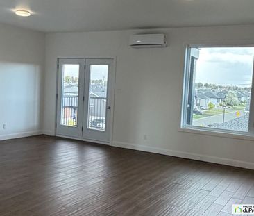 2479, Rue Verdi, Drummondville (Drummondville) à louer - Photo 4