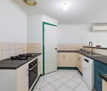 Comfortable 4 Bedroom Home with Secure Parking & Entertaining Area.... - Photo 5