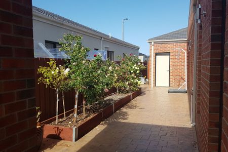 17 Bottletree Road, - Photo 5