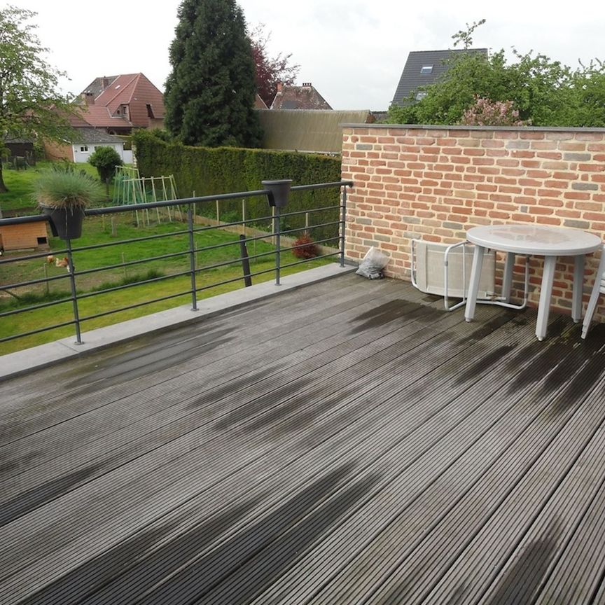 Ruime duplex met 2 slaapkamers en groot zonneterras - Photo 1