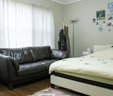 SPACIOUS HOME IN QUIET AREA - Photo 6