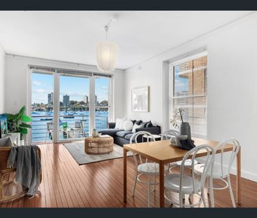 Rare Opportunity to Enjoy the Ultimate Harbourside Lifestyle - Photo 3