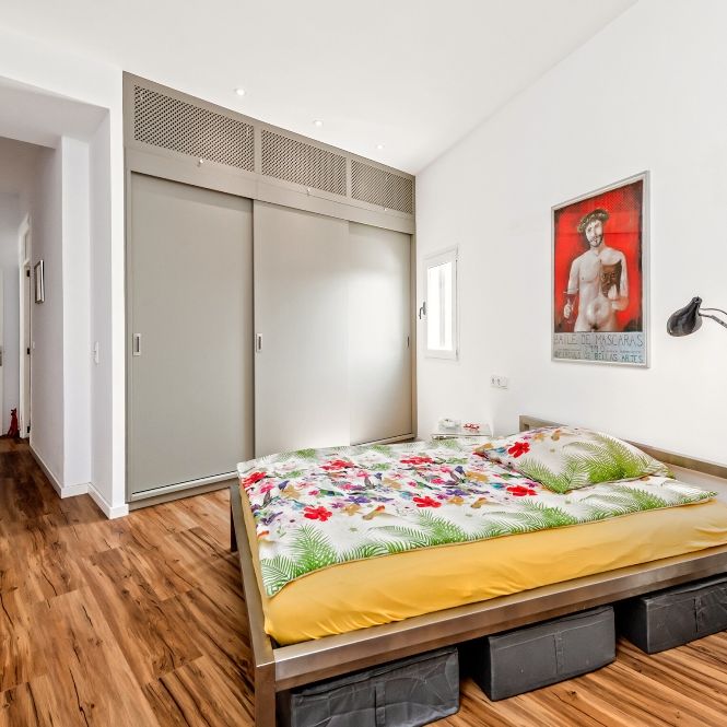 Apartamento amueblado, 2 dormitorios, 2 baños, terraza comunitaria, Santa Catalina, Palma. - Photo 1