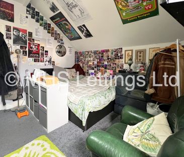 5 Bedroom Mid Terraced House for rent in St. Michaels Terrace - Photo 6