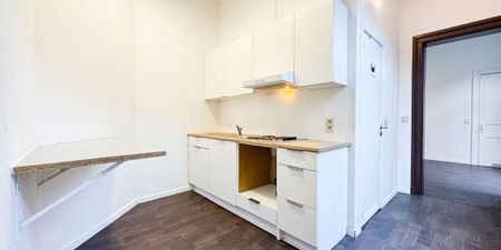 Appartement te huur in Liège voor € 600 met 1 slaapkamer - Foto 4