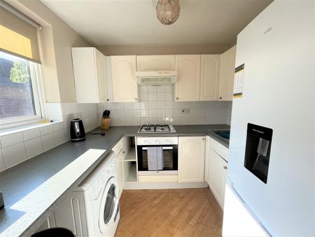 1 bedroom apartment to rent - Photo 4