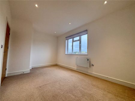 Bartley Way, Hook, Hampshire, RG27 - Photo 2