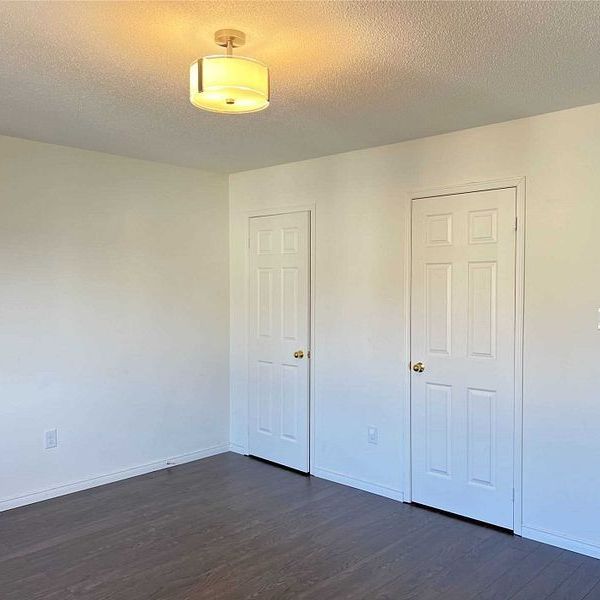 For Lease - 45 Headon Avenue, Ajax, Ontario - Photo 1