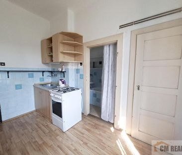 Pronájem bytu 1+1 42 m2 - Fotografie 6