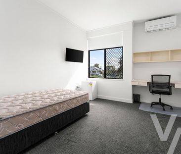 Affordable Co-Living @ The Fields - Ensuite Rooms Available - Photo 2