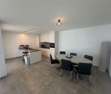 Appartement te huur - Photo 2