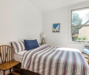 1 bedroom maisonette to rent - Photo 2