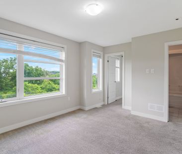 For Lease - 964 West Village Square, London North, Ontario - Photo 5