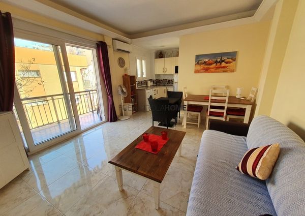 Ref 17200 – ** Seasonal Rental** **Available from OCTOBER 1st. until APRIL 30th 2027** In the heart of Los Boliches, Fuengirola