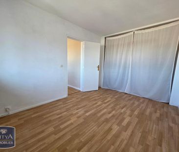 Location Appartement 2 pièces 47m² ARMENTIERES 59280 - Photo 1