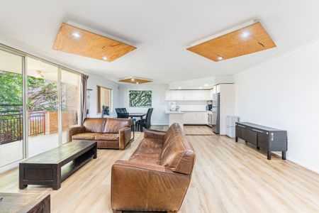 Spacious & Private - Photo 5