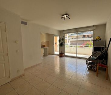 Appartement À Louer - Photo 3