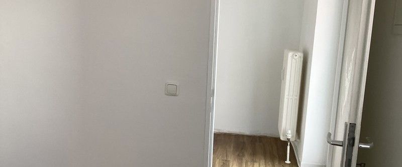 Aufgepasst: 1,5 Zimmerwohnung mit Balkon ! - Foto 1