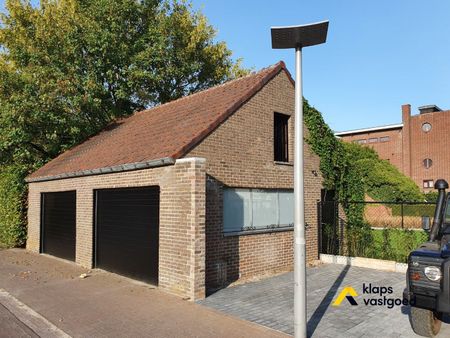 PRACHTIGE STADSWONING MET 2 SLAAPKAMERS EN TUIN - Foto 2