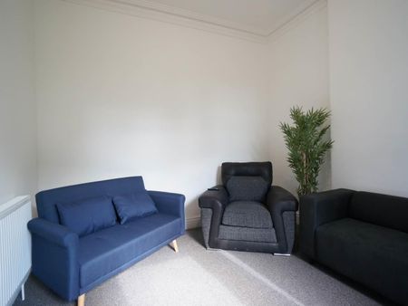 16 Regent Street - Photo 2