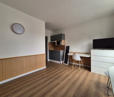 Location Appartement 1 pièce 21m² RODEZ 12000 - Photo 5