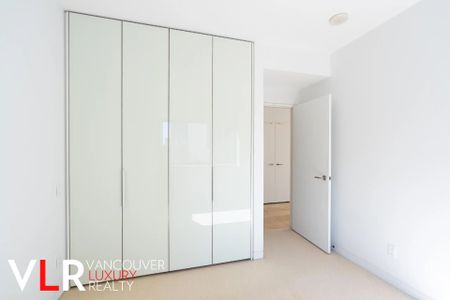 None in Vancouver West Side, BC - Photo 3