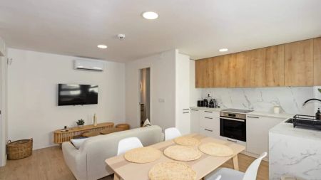 3-bedroom apartment for rent in Cabanyal-Canyamelar, Valencia. - Photo 5