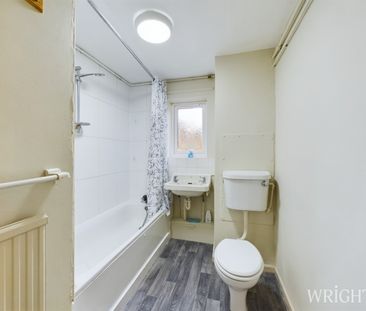 2 bedroom Ground Floor Flat - HARWOOD HILL, WELWYN GARDEN CITY - Photo 5