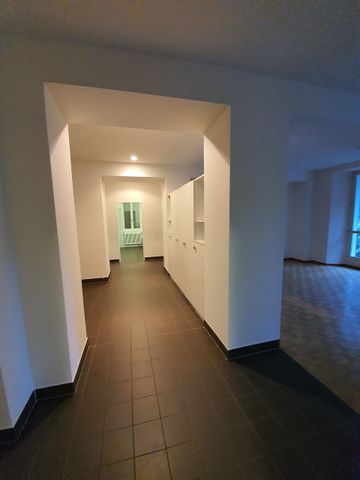 Affittasi appartamento di 4 locali adatto a famiglie - Foto 4