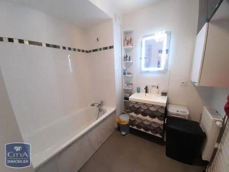 Appartement à louer 3 pièces 76.98m² - Photo 5