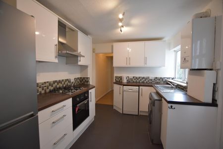 Ballards Lane, Finchley, N12, London - Photo 4