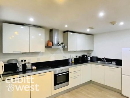 2 bedroom apartment to rent - Photo 5