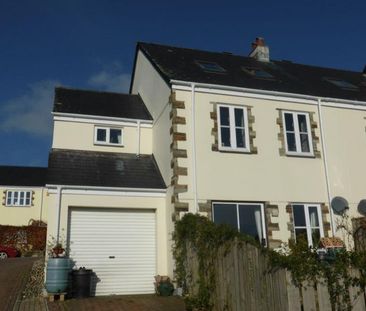 4 bedroom semi-detached house to rent - Photo 1