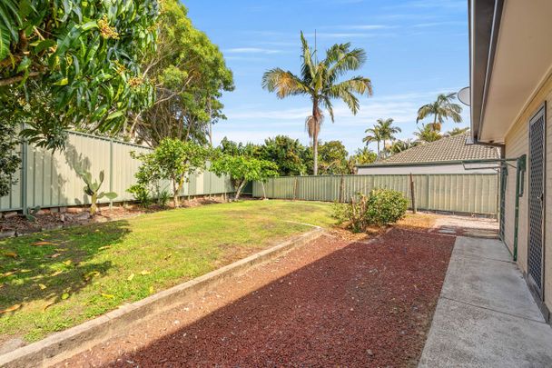 16 Marina Road, Bonnells Bay - Photo 1