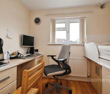 4 bedroom detached house to rent - Photo 5