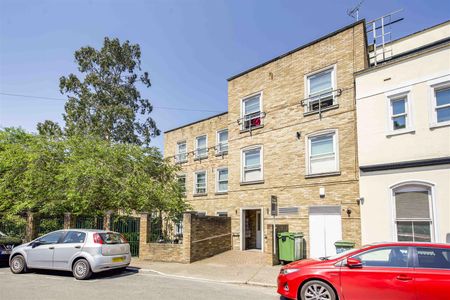 Queens Road, Twickenham - 1 bedroomProperty for lettings - Chasebuchanan - Photo 3