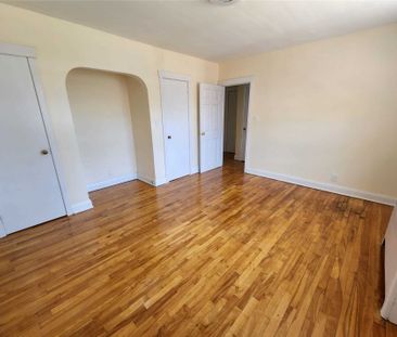 For Lease - 30 Lasalle Court Unit# 12, Oshawa, Ontario - Photo 3