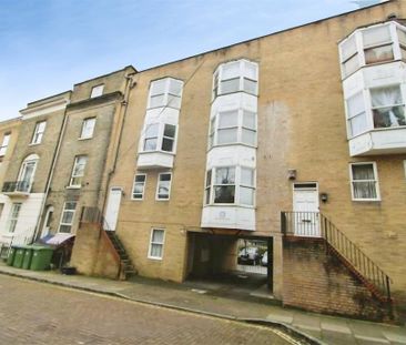 Studio to rent - Photo 6