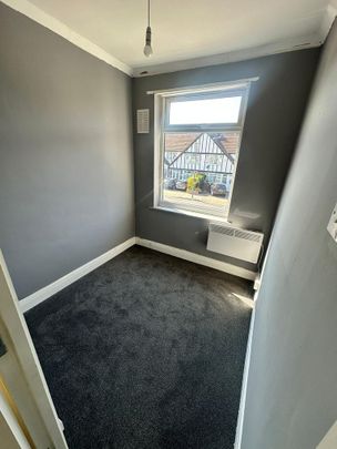 2 bedroom maisonette to rent - Photo 1