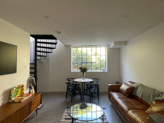 Camperdown - Photo 1